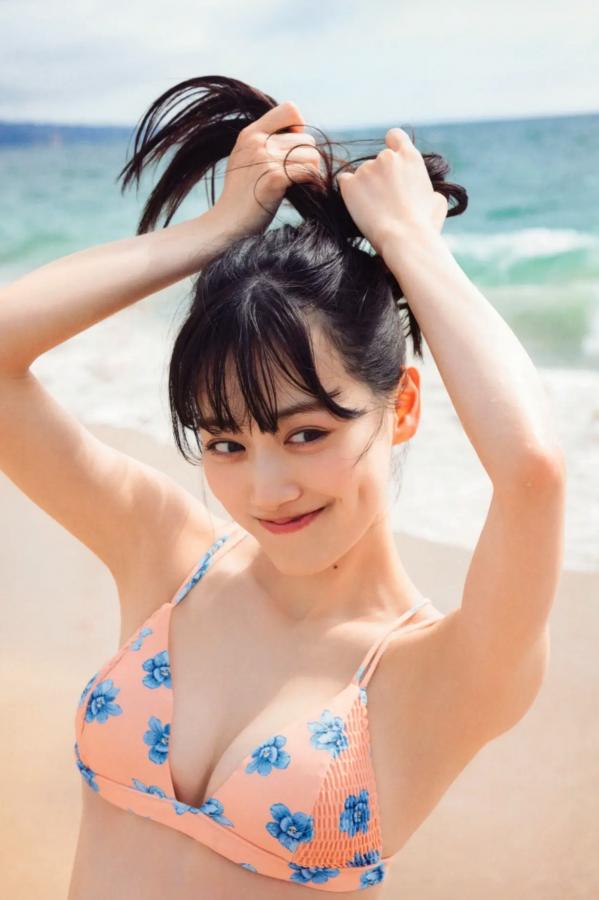   《山下美月 - ヒロイン》海边黑色比基尼与浴室甜美写真第52张图片