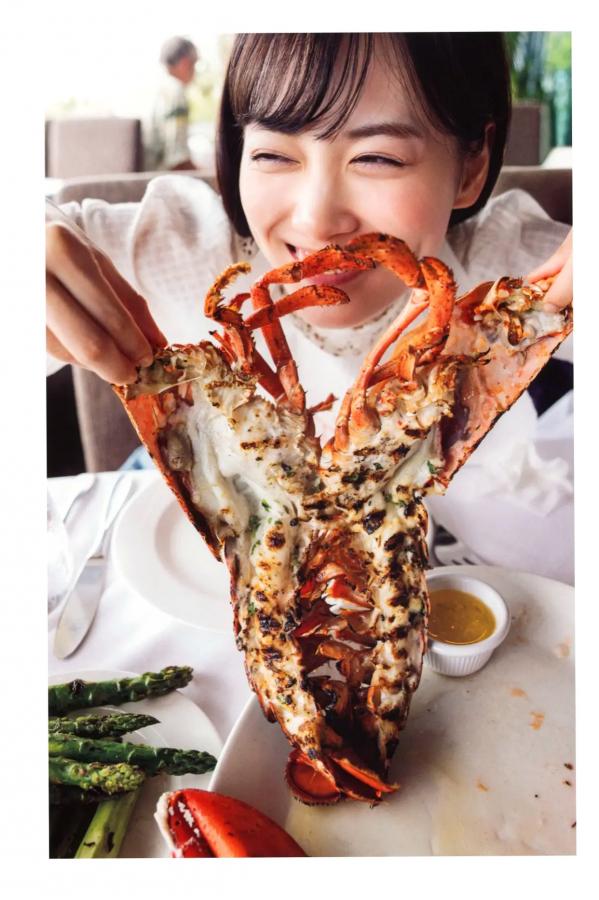   《山下美月 - ヒロイン》海边黑色比基尼与浴室甜美写真第57张图片