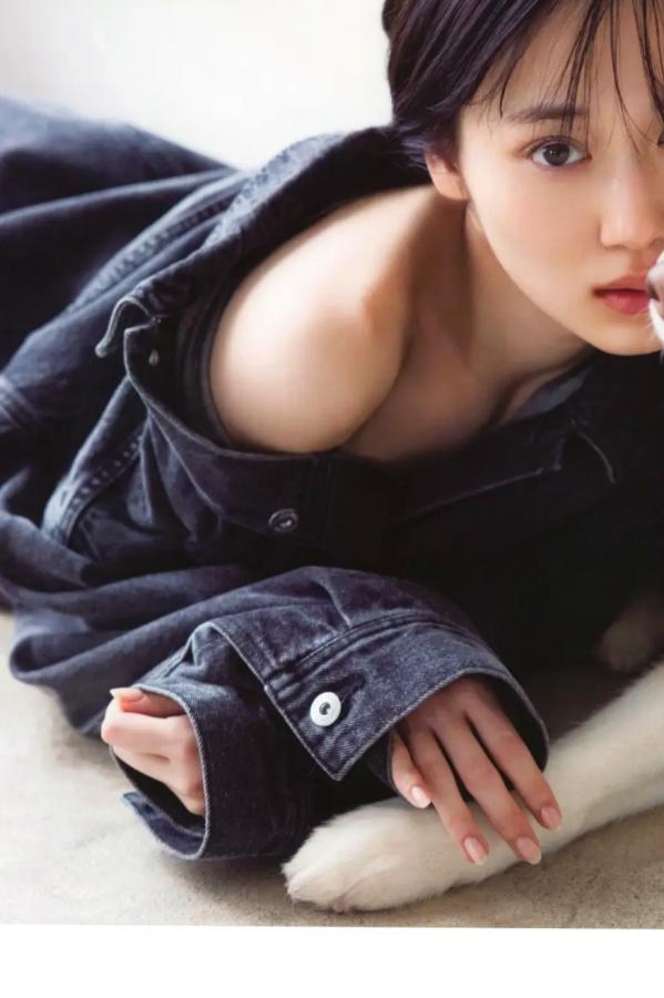   《山下美月 - ヒロイン》海边黑色比基尼与浴室甜美写真第77张图片
