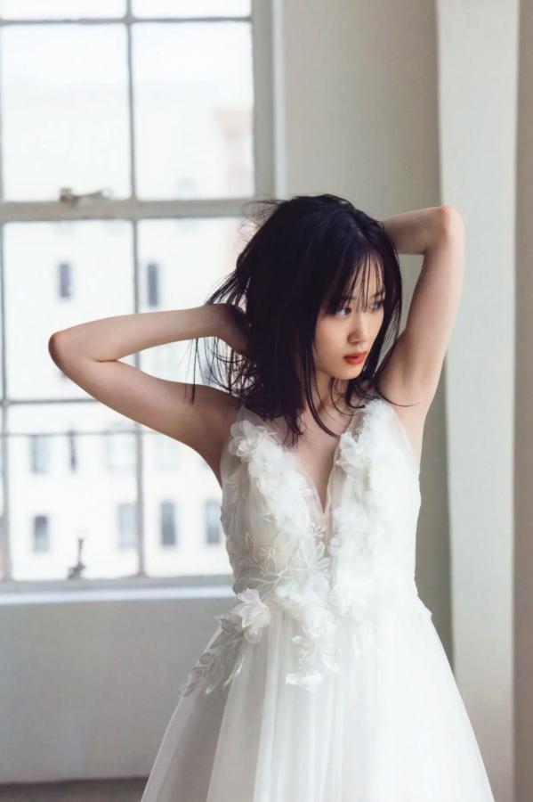   《山下美月 - ヒロイン》海边黑色比基尼与浴室甜美写真第82张图片