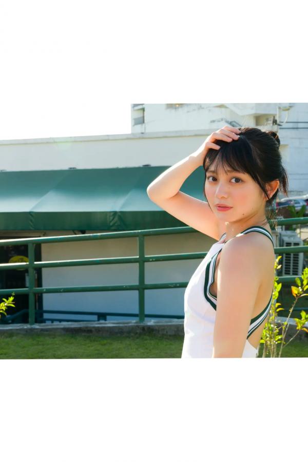    蓬莱舞《あれから…》清纯美少女阳光户外比基尼与清新内衣性感写真第44张图片