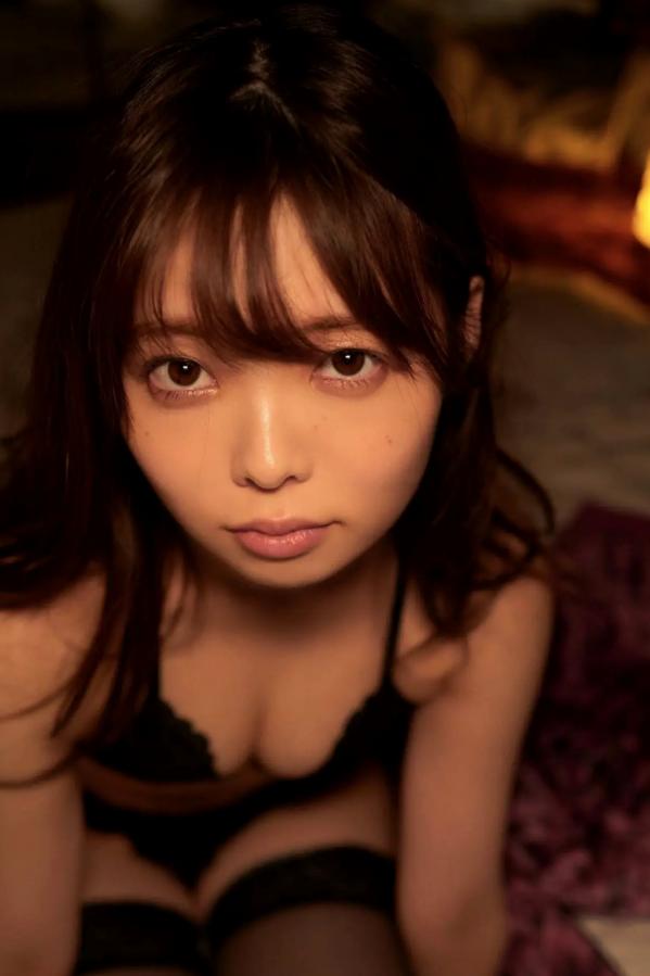   《やなぎばころん - Distotion vol.2》日本美少女浴室湿身与黑色内衣私房诱惑写真第59张图片