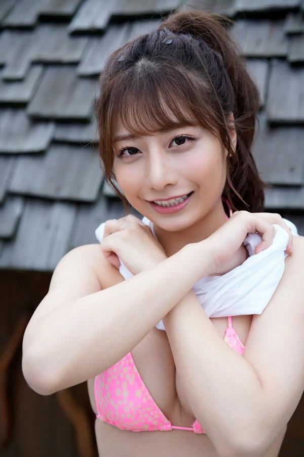   鈴木優香 - スキャンダルFカップ Vol.1 泳池粉色比基尼甜美性感写真第15张图片