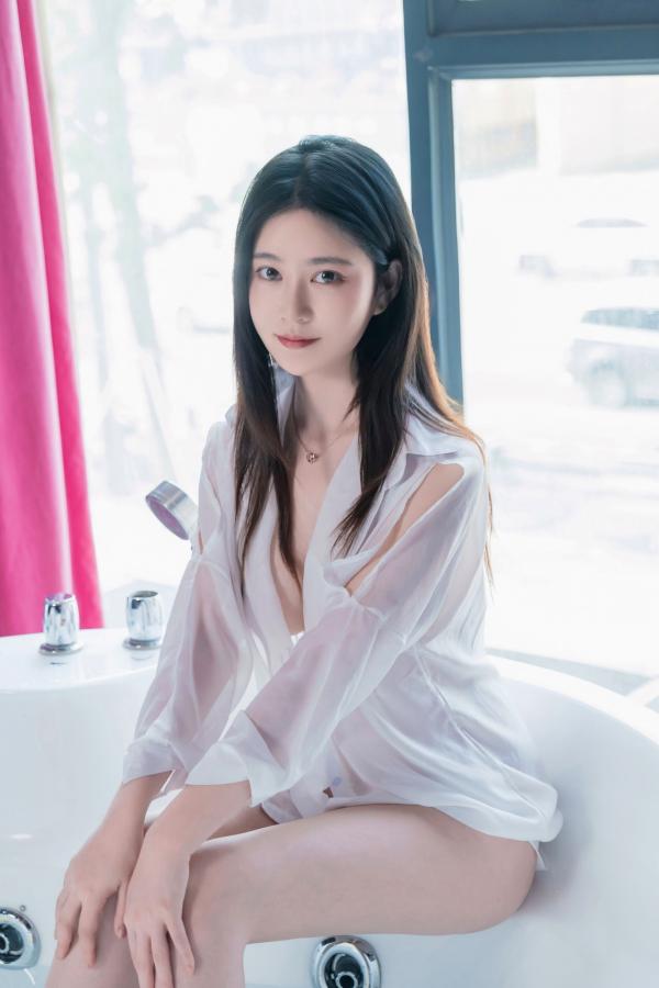   年年-浴女 浴室湿身私房性感诱惑写真第32张图片