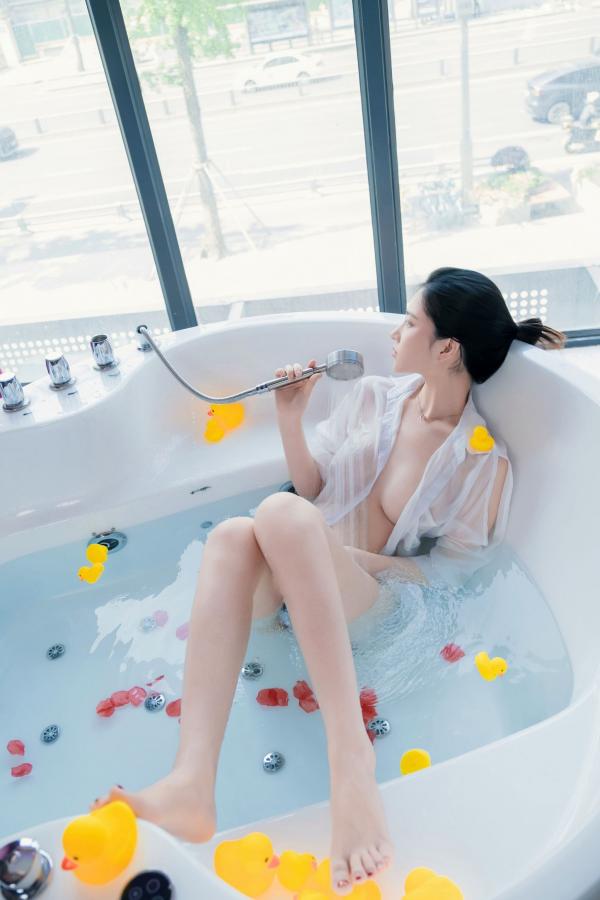   年年-浴女 浴室湿身私房性感诱惑写真第57张图片