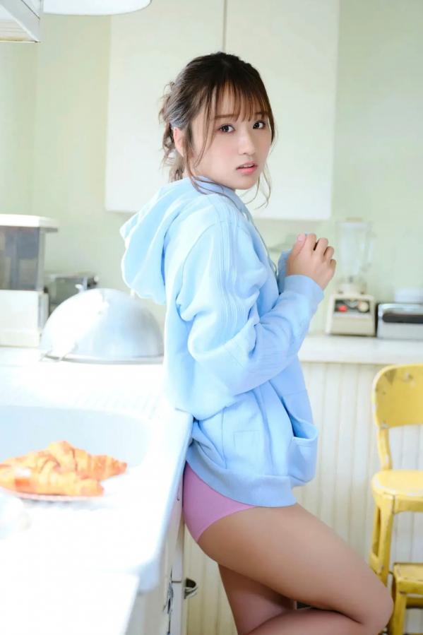   《森脇梨々夏 - ピュアと小悪魔、どっちが好き？ vol.1》日本清纯甜美居家与海边比基尼写真第3张图片