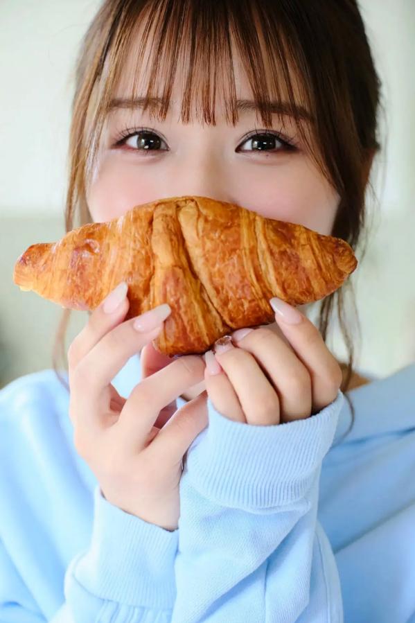  《森脇梨々夏 - ピュアと小悪魔、どっちが好き？ vol.1》日本清纯甜美居家与海边比基尼写真第4张图片