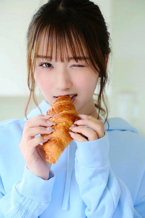   《森脇梨々夏 - ピュアと小悪魔、どっちが好き？ vol.1》日本清纯甜美居家与海边比基尼写真第5张图片