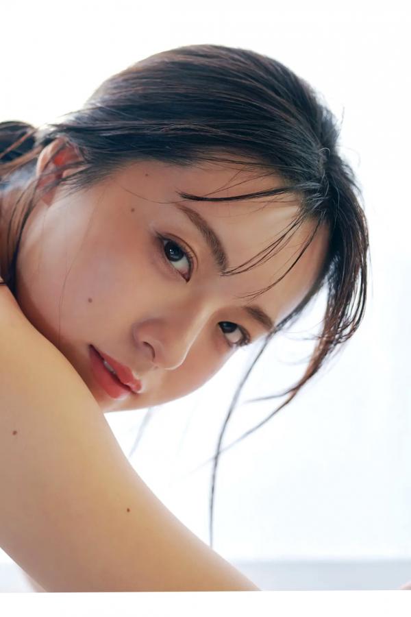   西野夢菜 - このFカップ、プルい 日本性感女神室内酒红内衣私房写真第38张图片