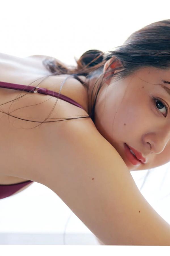   西野夢菜 - このFカップ、プルい 日本性感女神室内酒红内衣私房写真第39张图片