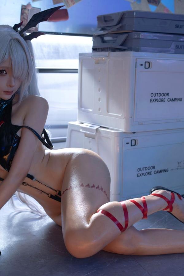   蠢沫沫-蔚蓝档案-银镜伊织 银发魔女性感角色扮演私房诱惑写真第53张图片