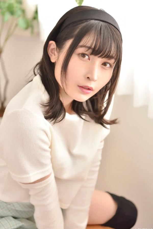    [LOVEPOP] 水那しおね Shione Mizuna 日系清纯私房格子短裙诱惑写真 Photoset 03第32张图片