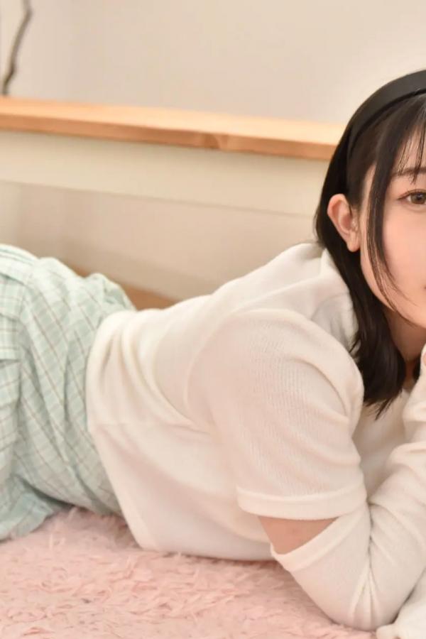    [LOVEPOP] 水那しおね Shione Mizuna 日系清纯私房格子短裙诱惑写真 Photoset 03第48张图片