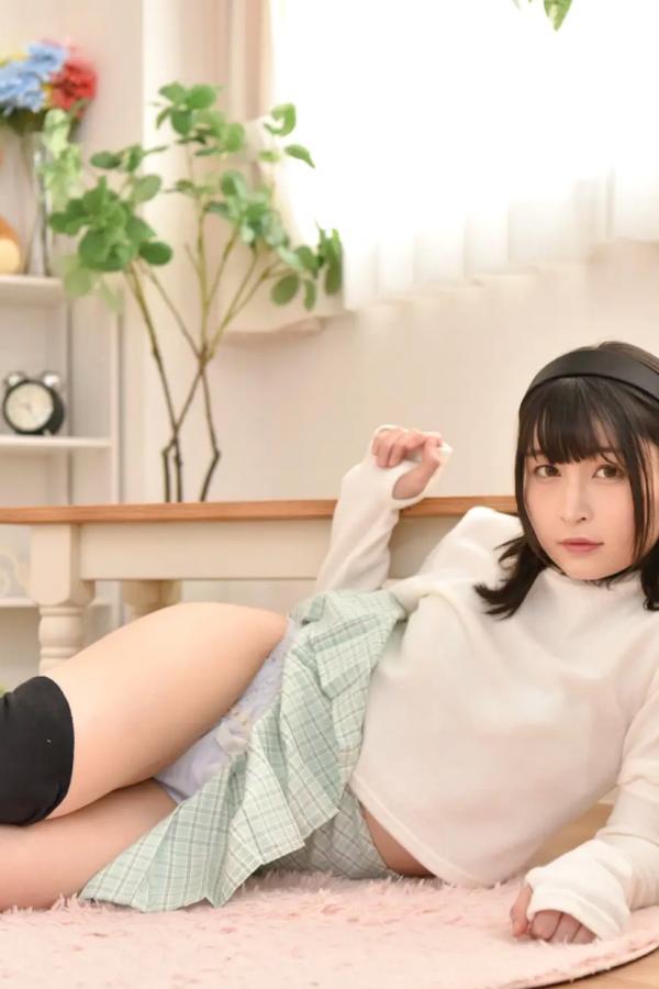   [LOVEPOP] 水那しおね Shione Mizuna 日系清纯私房格子短裙诱惑写真 Photoset 03第50张图片
