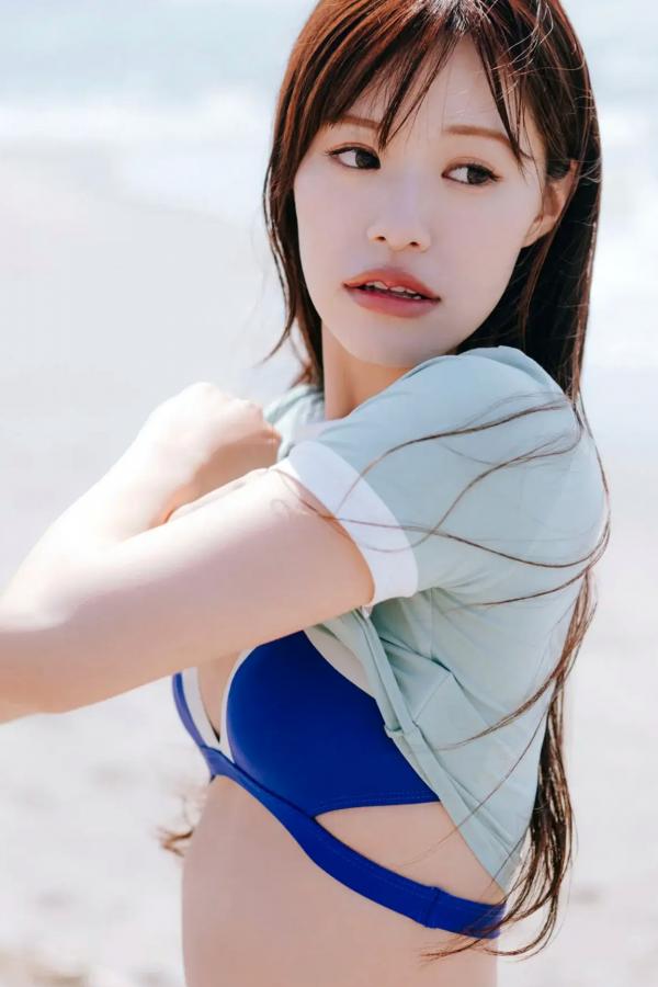   広瀬晏夕 - らぶあんゆっ vol.1 日本气质女神户外比基尼与室内私房美腿写真第11张图片