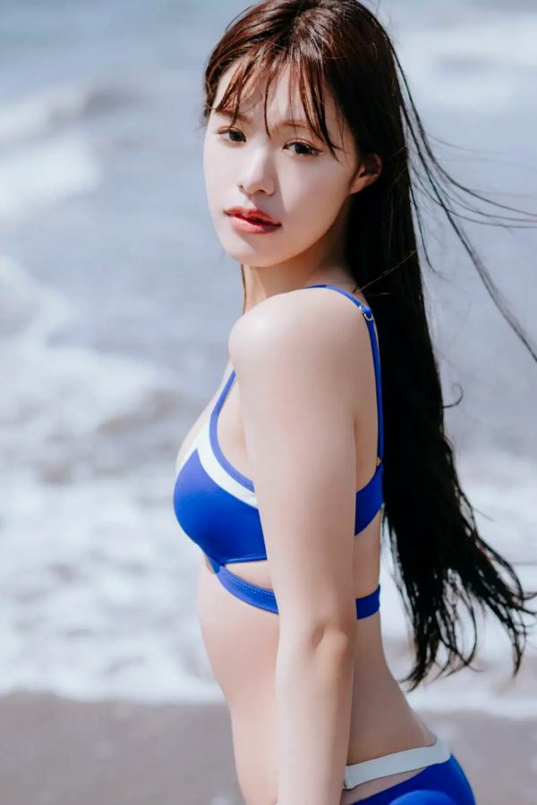   広瀬晏夕 - らぶあんゆっ vol.1 日本气质女神户外比基尼与室内私房美腿写真第21张图片