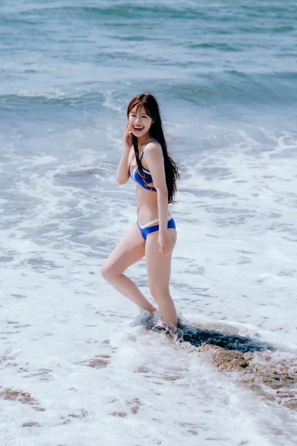   広瀬晏夕 - らぶあんゆっ vol.1 日本气质女神户外比基尼与室内私房美腿写真第23张图片
