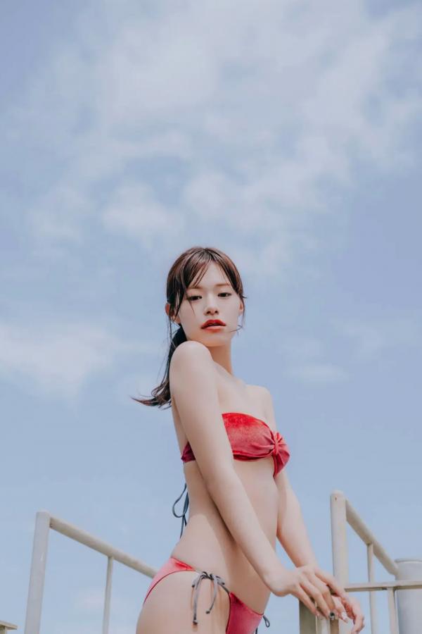   広瀬晏夕 - らぶあんゆっ vol.1 日本气质女神户外比基尼与室内私房美腿写真第24张图片