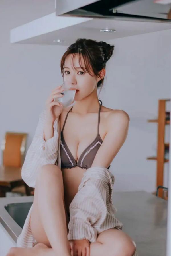   広瀬晏夕 - らぶあんゆっ vol.1 日本气质女神户外比基尼与室内私房美腿写真第59张图片
