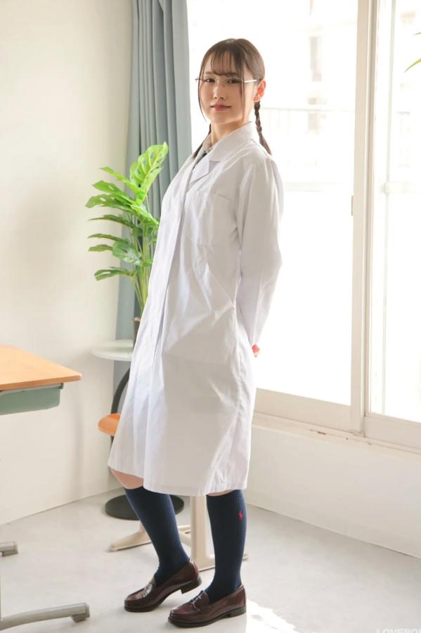    [LOVEPOP] Maki Chiba 千葉まき Photoset 01 白大褂眼镜娘制服性感美臀诱惑写真第13张图片