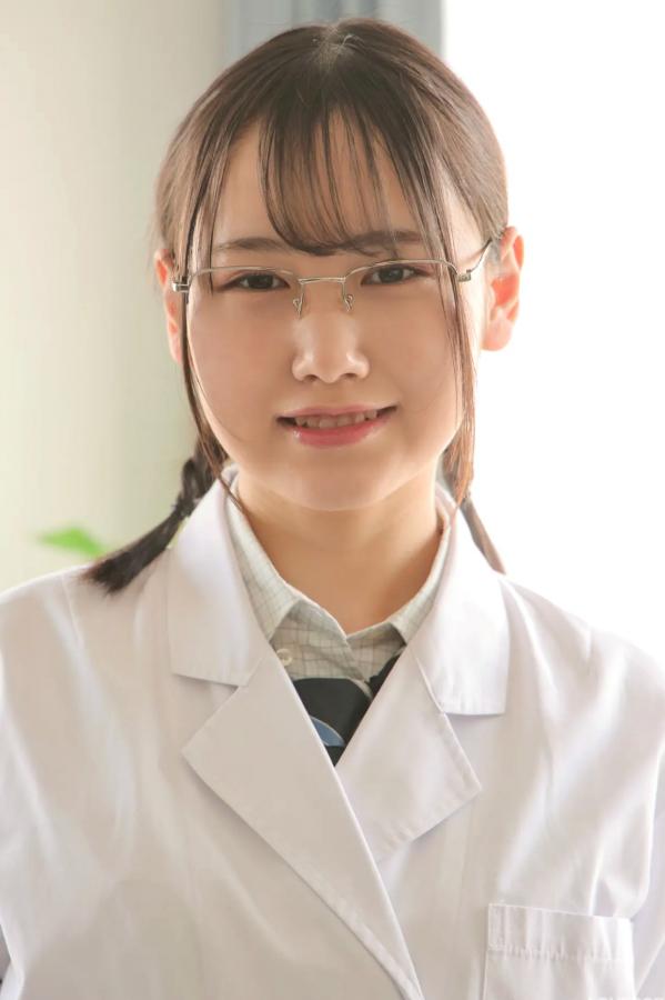    [LOVEPOP] Maki Chiba 千葉まき Photoset 01 白大褂眼镜娘制服性感美臀诱惑写真第16张图片