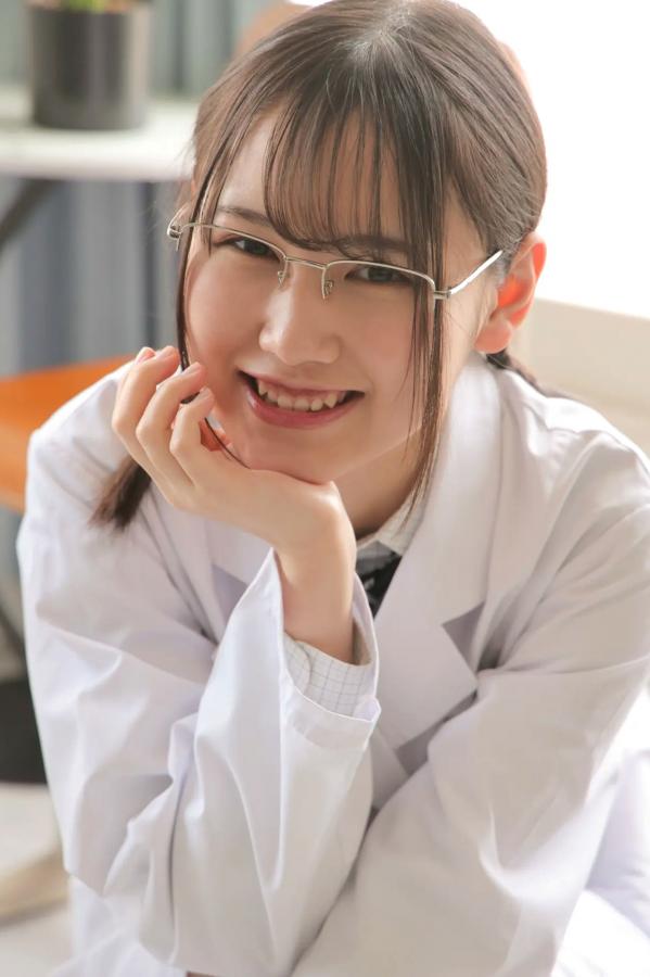    [LOVEPOP] Maki Chiba 千葉まき Photoset 01 白大褂眼镜娘制服性感美臀诱惑写真第27张图片