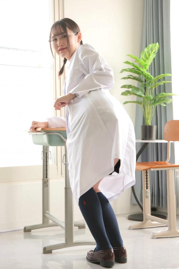    [LOVEPOP] Maki Chiba 千葉まき Photoset 01 白大褂眼镜娘制服性感美臀诱惑写真第29张图片