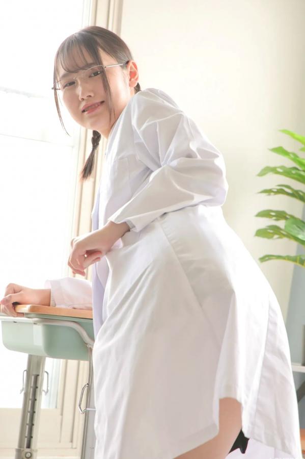    [LOVEPOP] Maki Chiba 千葉まき Photoset 01 白大褂眼镜娘制服性感美臀诱惑写真第30张图片