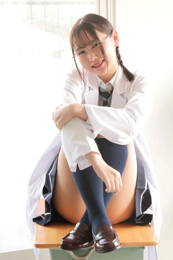    [LOVEPOP] Maki Chiba 千葉まき Photoset 01 白大褂眼镜娘制服性感美臀诱惑写真第45张图片