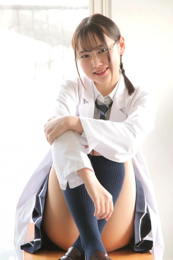    [LOVEPOP] Maki Chiba 千葉まき Photoset 01 白大褂眼镜娘制服性感美臀诱惑写真第46张图片