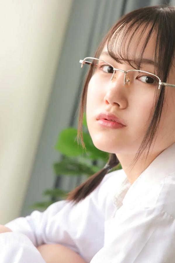    [LOVEPOP] Maki Chiba 千葉まき Photoset 01 白大褂眼镜娘制服性感美臀诱惑写真第56张图片