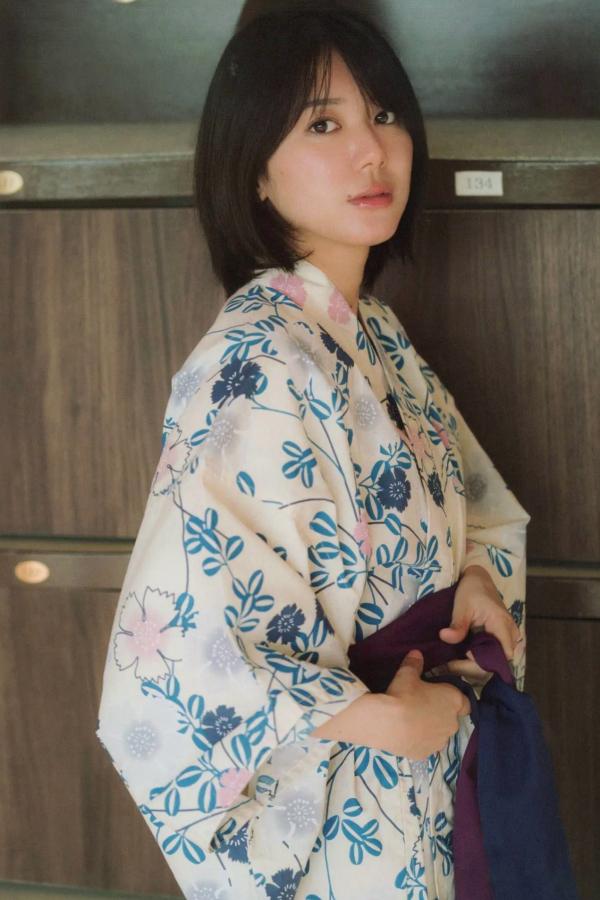   大西桃香 - 桃の眺め方 日系清新街拍与居家和服写真套图第65张图片