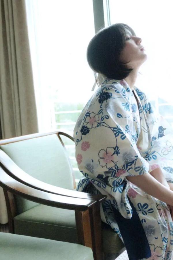   大西桃香 - 桃の眺め方 日系清新街拍与居家和服写真套图第82张图片