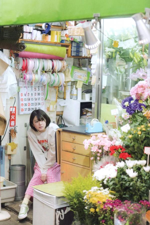   大西桃香 - 桃の眺め方 日系清新街拍与居家和服写真套图第91张图片
