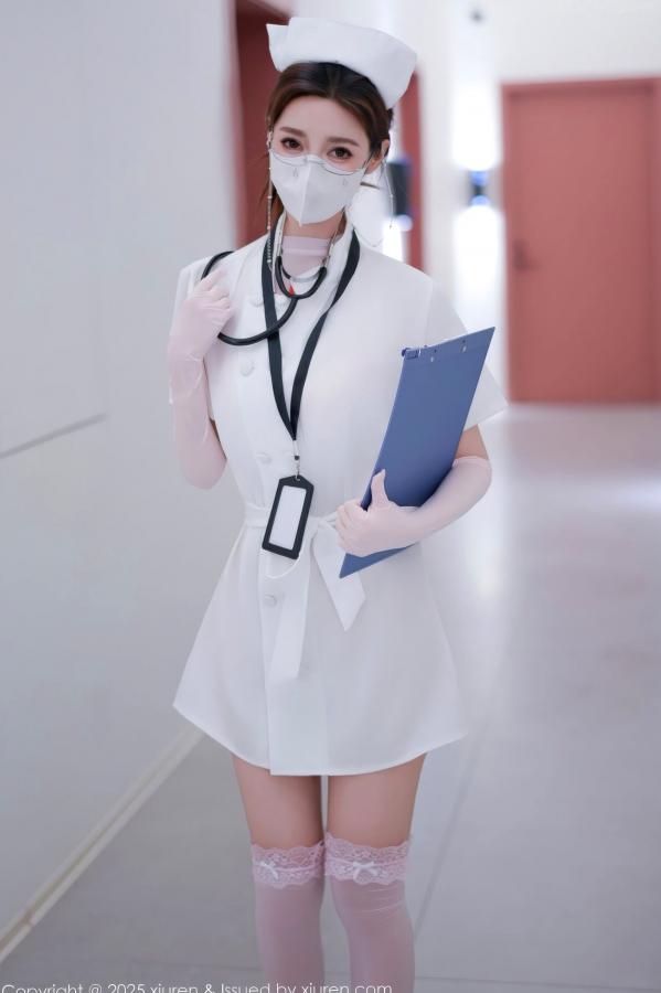    XiuRen秀人网-11099-Twins桃桃-性感护士制服白蕾丝内衣诱惑私房写真第1张图片