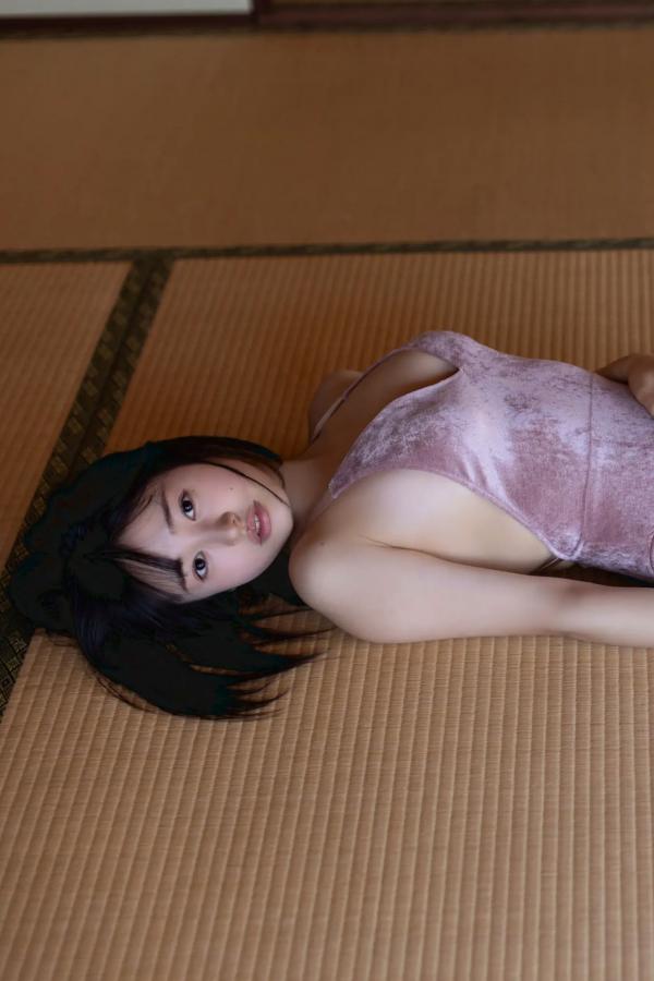    《白濱美兎 - ぎゅってして Vol.1》日系阳光沙滩比基尼写真 清纯治愈系美少女第13张图片