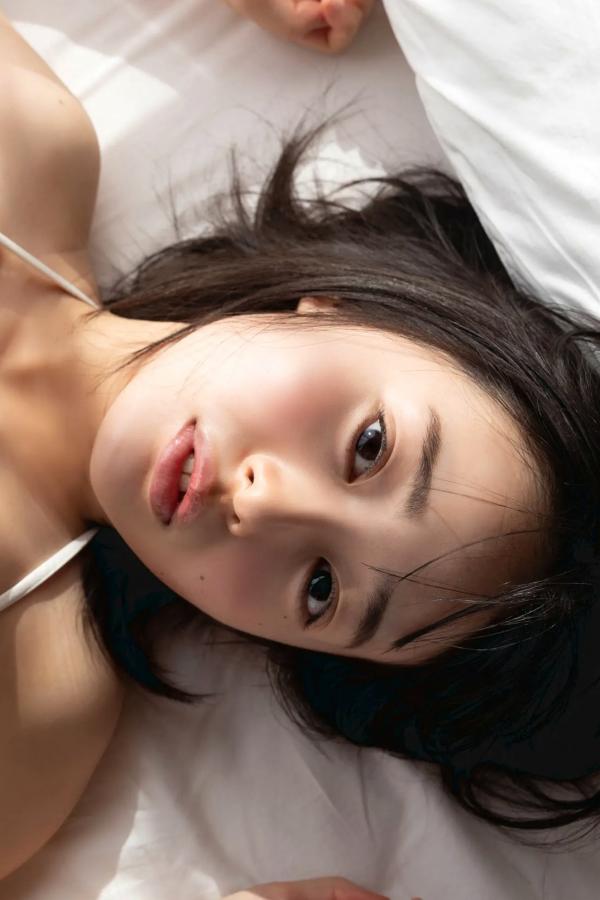    《白濱美兎 - ぎゅってして Vol.1》日系阳光沙滩比基尼写真 清纯治愈系美少女第16张图片