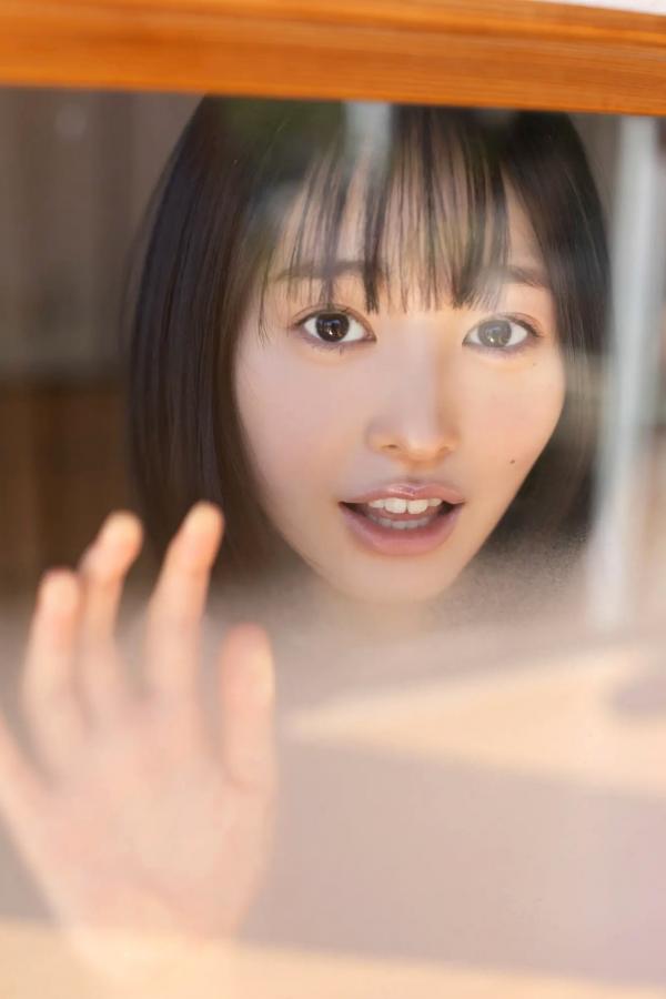    《白濱美兎 - ぎゅってして Vol.1》日系阳光沙滩比基尼写真 清纯治愈系美少女第38张图片