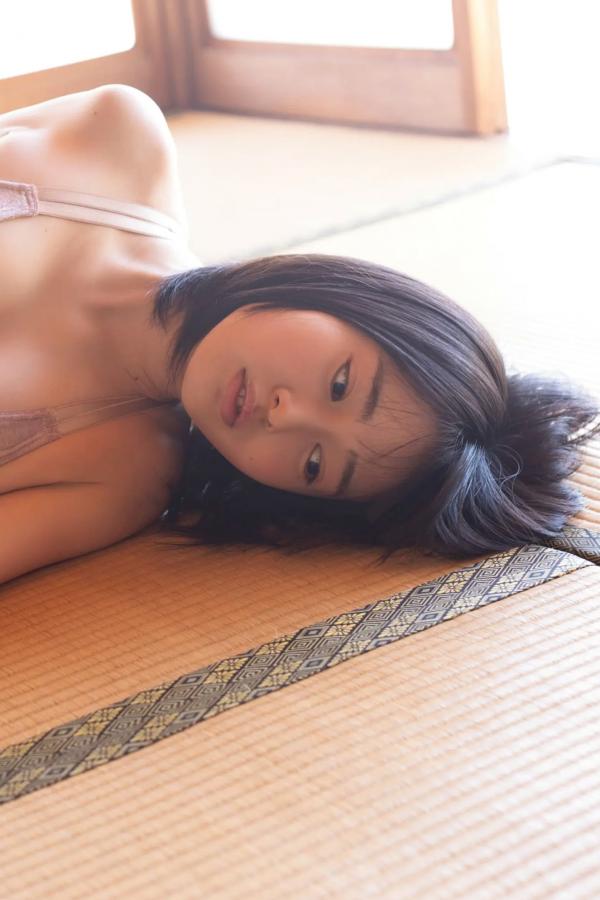    《白濱美兎 - ぎゅってして Vol.1》日系阳光沙滩比基尼写真 清纯治愈系美少女第50张图片