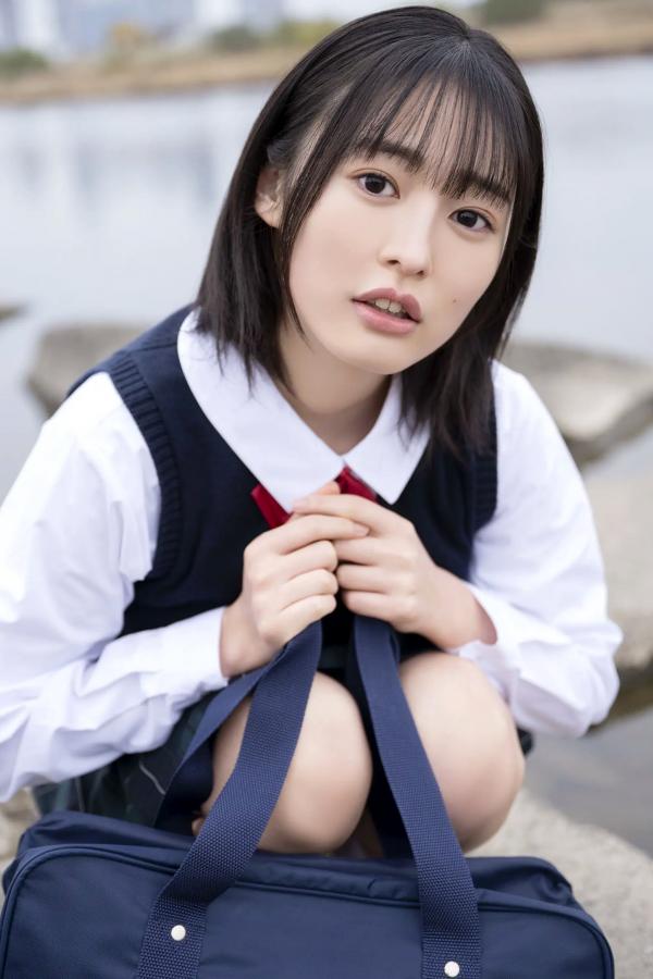   白濱美兎 - Pure White 清纯童颜巨乳美少女柔美私房内衣写真第19张图片