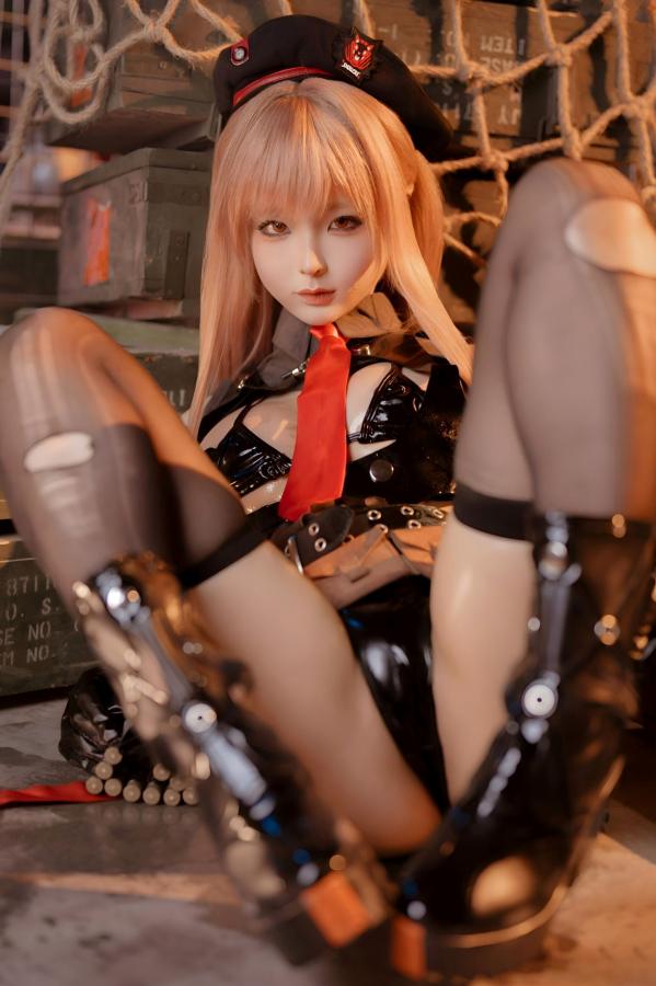 蠢沫沫  蠢沫沫-Nikkei胜利女神战术制服性感角色扮演美图写真第4张图片