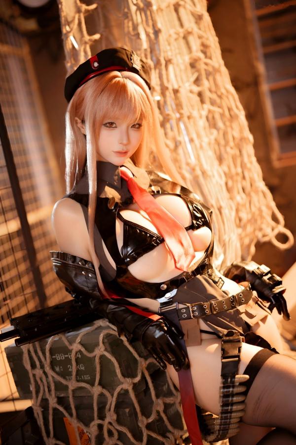 蠢沫沫  蠢沫沫-Nikkei胜利女神战术制服性感角色扮演美图写真第10张图片
