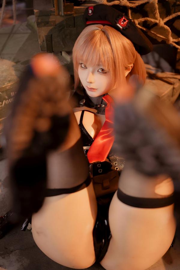 蠢沫沫  蠢沫沫-Nikkei胜利女神战术制服性感角色扮演美图写真第61张图片