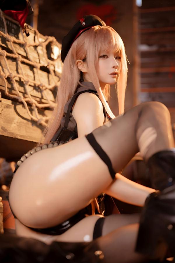 蠢沫沫  蠢沫沫-Nikkei胜利女神战术制服性感角色扮演美图写真第90张图片