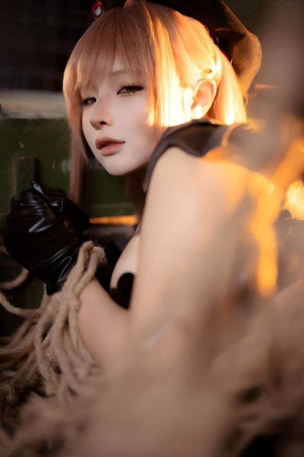 蠢沫沫  蠢沫沫-Nikkei胜利女神战术制服性感角色扮演美图写真第95张图片