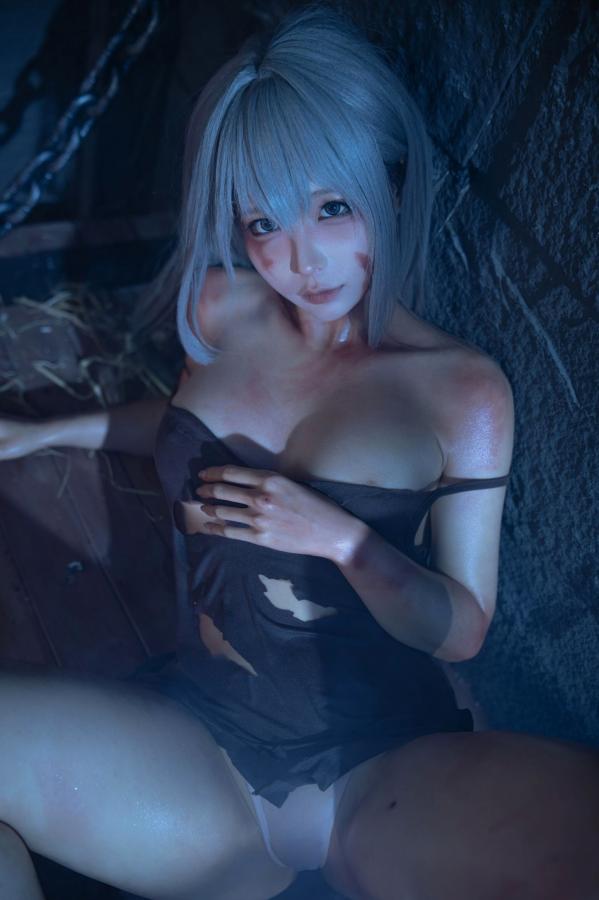 蠢沫沫  《蠢沫沫-奴隶少女希尔薇》地牢铁链战损风角色扮演性感大尺度写真第35张图片