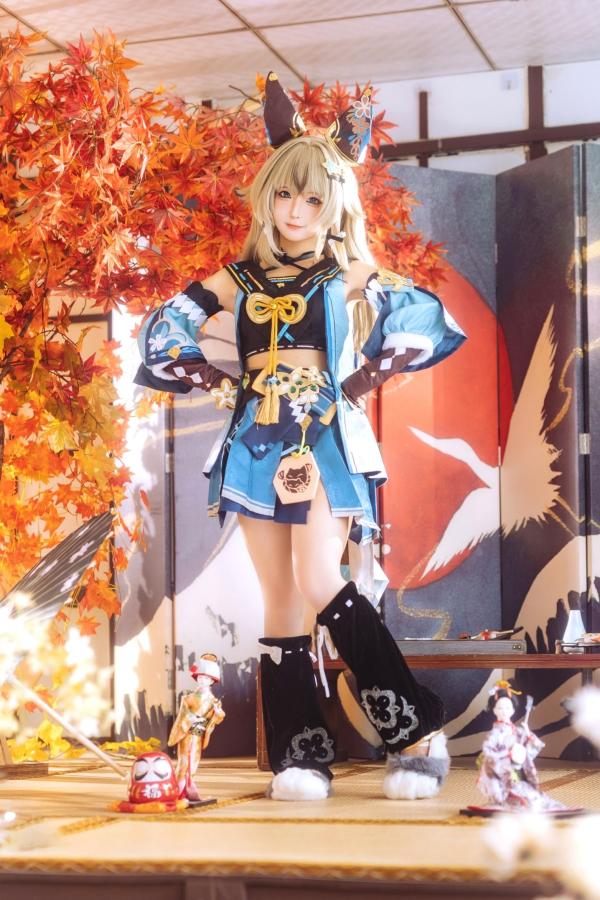 蠢沫沫  蠢沫沫《原神》绮良良Cosplay写真 纸箱猫娘和风枫叶萌系可爱美图第13张图片