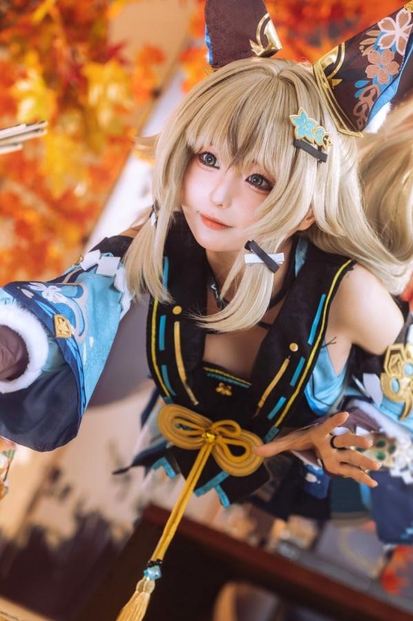 蠢沫沫  蠢沫沫《原神》绮良良Cosplay写真 纸箱猫娘和风枫叶萌系可爱美图第18张图片