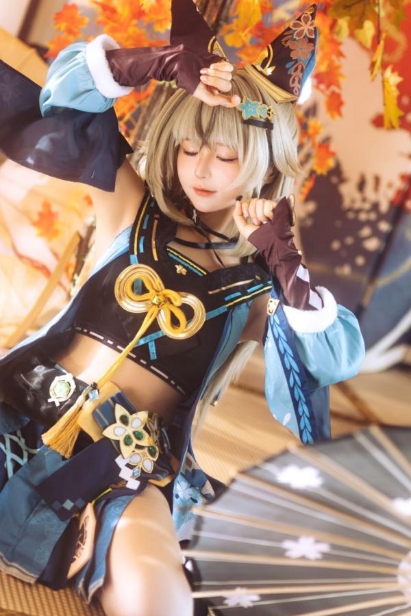 蠢沫沫  蠢沫沫《原神》绮良良Cosplay写真 纸箱猫娘和风枫叶萌系可爱美图第30张图片