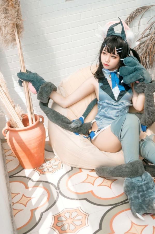 蠢沫沫  蠢沫沫-美游-魔法少女-伊莉雅 阳台兽耳萌系Cosplay性感私房写真第1张图片
